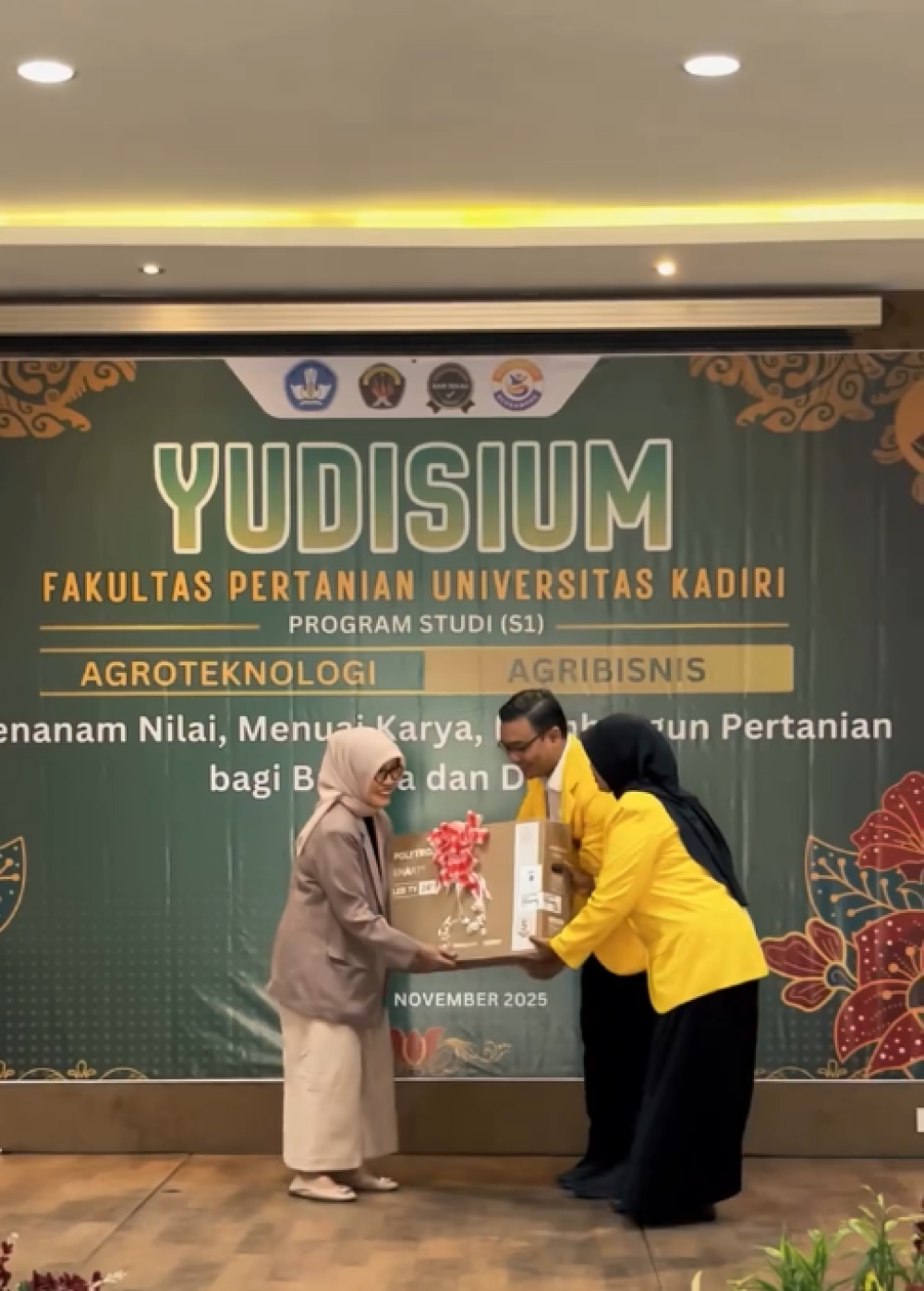 Yudisium Fakultas Pertanian Universitas Kadiri Tahun 2025